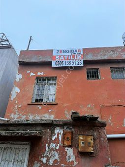 Selahattin Eyyubi'de Satılık 2 Katlı Müstakil Ve Dükkan