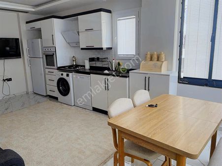 Atü Yanı Sıfır Eşyalı Cadde Üzeri 1+1 Kaçmaz Daire!