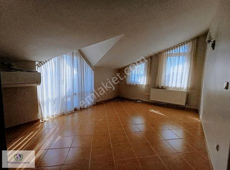 Kaçırılmayacak Fırsat Silivri'de Müstakil 4 Katlı Satılık Villa