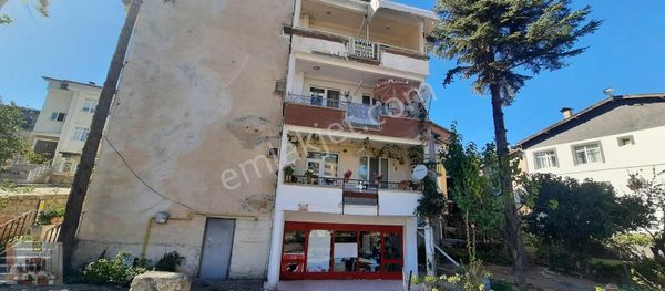 Altıyüzevler Cami Karşısında Kiralık 3+1 Daire