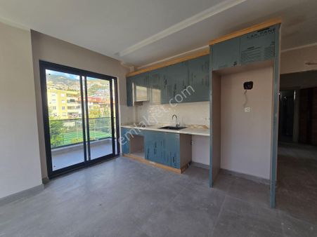 Hacet Mah Satılık 2+1 Sıfır Yeni Teslim Anadolu Lisesi Karşısı