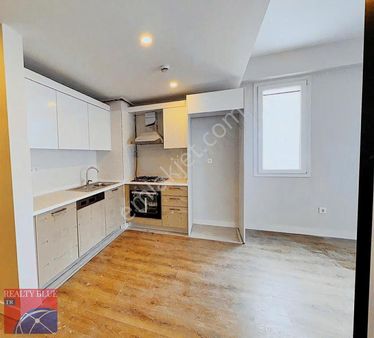 Pendik Tavşantepe Metroya Yürüme Mesafesinde Satılık 1+1 Daire