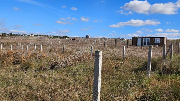 Satılık Acil Arsa 277 Metre Sadece Bu Hafta Geçerli