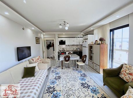 Göral Emlaktan Muradiye Site İçerisinde Fırsat 2+1 Daire