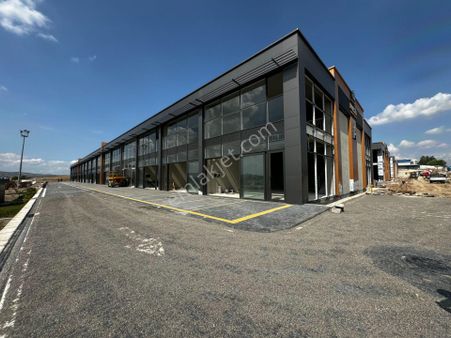 Nam-ak Emlak'tan Pursaklar Sanayi Sitesinde Satılık Dükkan