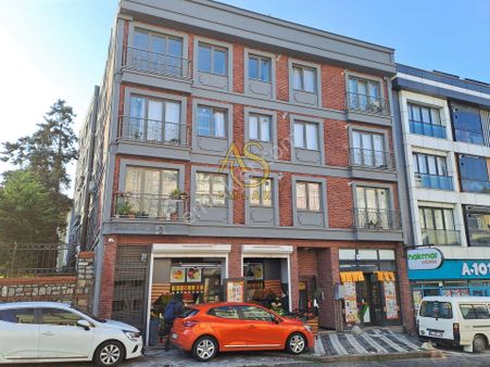 As Emlak'tan 1+1 Yeni Binada Cadde Üzerinde Merkeze Yakın Daire