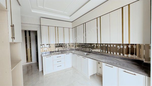 Delen Gayrimenkul'den Ultra Lüx 2.5+1 Sıfır Daire