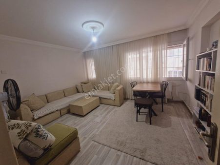 İnönü Cadde Yakınında 3+1 125m2 Arakat Temiz Bakımlı Daire