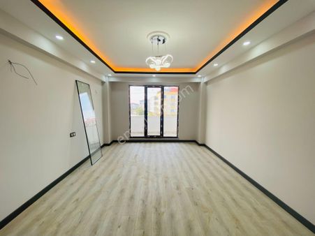 Güven'den Kapaklı'da Krediye Uygun Ön Cephe Geniş 2+1 Diare