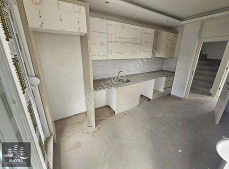 Takasa Açık Aydoğmuşta 4+1 Sıfır İskanlı Dubleks Satılık Daire