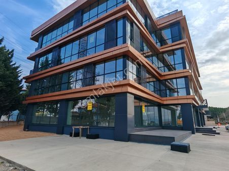 Orhanlı Emsalsiz Lokasyon 210 M2 Cadde Cepheli 3e Gayrimenkul