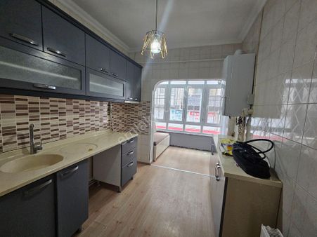 Silivri Merkez Satılık 3+1 Boş Daire