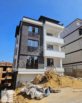 İzmit Bağçeşme 2+1 Ara Kat Daire