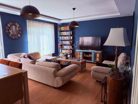 Geniş İçi Yapılı 3+1 D.gazlı Park Manzaralı Ebeveyn Banyolu 2 Wc 2 Balkonlu