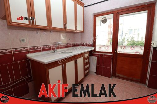 Akif'ten Topçu'da Trene Ve İstasyon Caddesine Yakın 2+1 Kiralık Daire