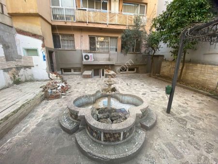 Balçovada Metro Ve Anayol Yakını 70m.kare Satılık 1+1 Daire