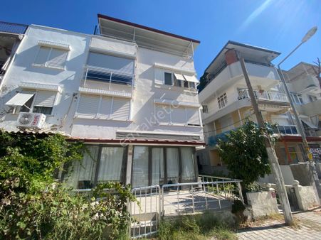 Altınoluk İlkbahar'dan Yağcılar'da Denize 50mt Ortakat 1+1 Uygun Daire