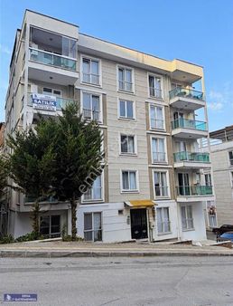 Deha'dan Dumlupınarda Site İçi Satılık 2+1 Arakat Daire İskanlı