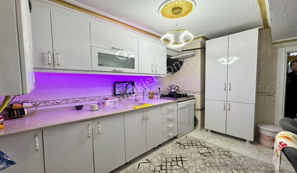 Atapark Cadde Üzeri Yüksek Giriş Altında Daire Var Krediye Uygun