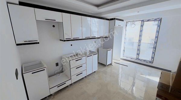 Ozan Gayrimenkul'dan Geniş Ferah Yerden Isıtma Ultra Lüks Daire