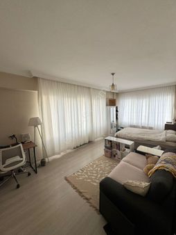 Kadıköy Hasanpaşada Kiralık 3+1 Temiz Daire