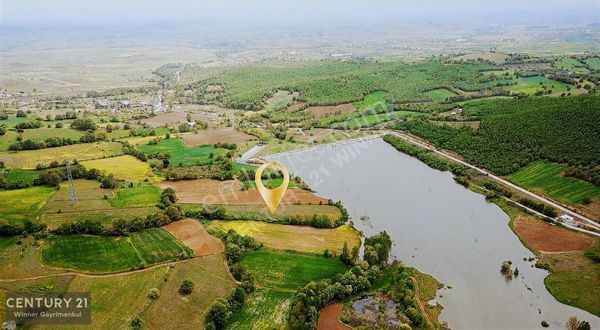 C21 Winner Toybelen'de Göle Sıfır 9.597m² Satılık Tarla