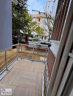 Tatlısu Mahallesinde İçi Komple Yenilenmiş Büyük M2 3+1 Daire