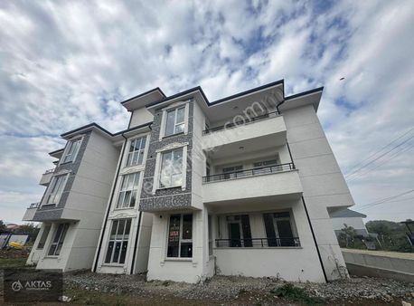 Arifiye Sadıka Sabancı Hst.arkası Satılık Lux&site İçi 3+1 Daire