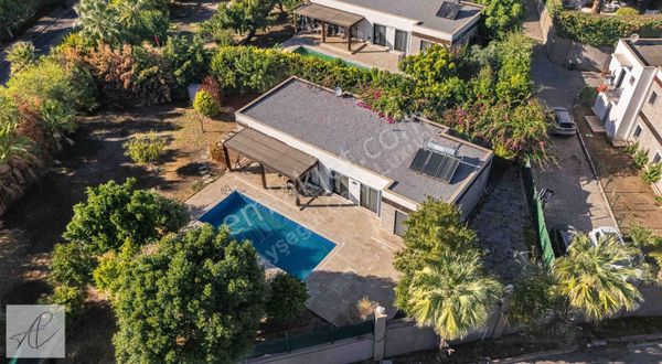 Konacıkta Golden Port Premium Sitesinde Müstakil Flat Villa