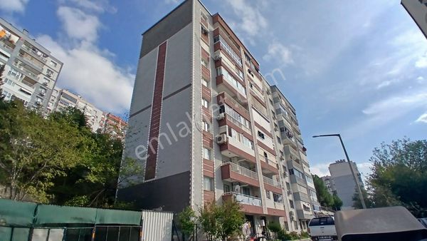 Çiğli Yakakent'te Satılık 3+1 Daire