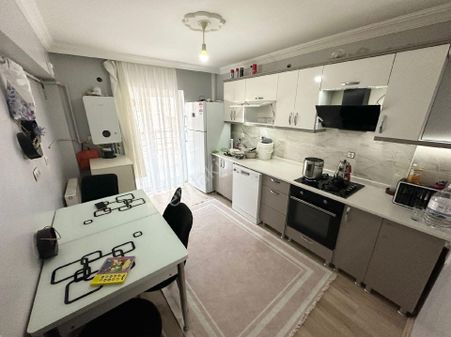 Karapürçek Statyum Yakınında Asansörlü 1.kat 3+1 Ankastre Kombi Petek A.daire Var