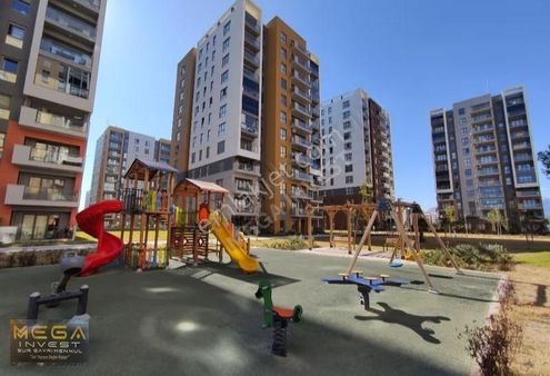 Mega İnvest Gayrimenkul'den 3+1 Geniş Kullanışlı 142 M2 Kiralık