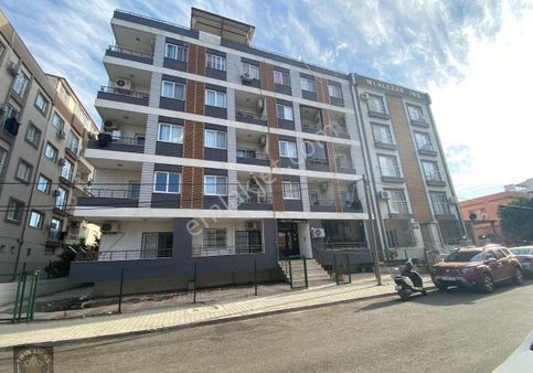 İskenderun Meydan Mahallesinde Kiralık Eşyalı 2+1 Daire