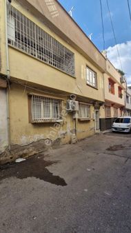 Emir Emlak Ofisinden 60.yıl Mahallesinde Müstakil Ev