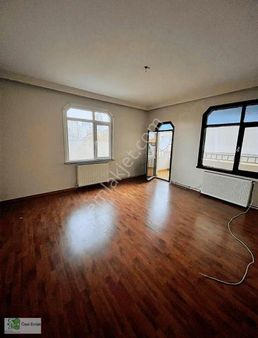 Özel Emlak'tan Kiralık Daire