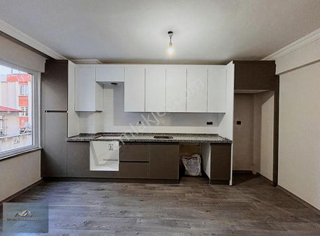 Erha Gayrimenkul'den Merkezi Konumda 3+1 Satılık Daire