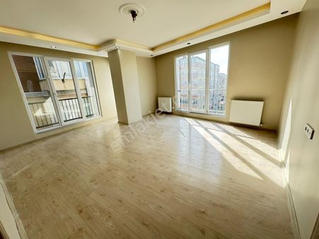 Özgür İnşaat’tan Sultançiftliği Mah Otoparklı 2+1 120m2 Lüx 3.kat Daire