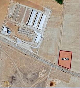 Hatunsaray Da Asvalt Yola Cepeli Halı Gibi Arazi