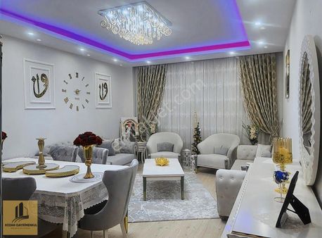 Kozan Gayrimenkulden Adliyeye Yakın 4+1 Kombili Full Yapılı Ev