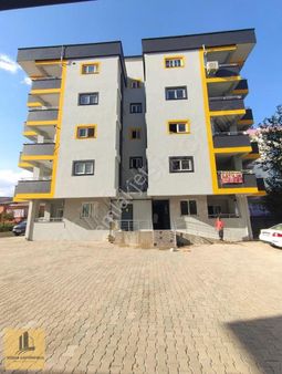 Kozan Gayrimenkulden Güneri Caddesinde Az Katlı Sıfır Lüks 4+1