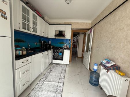 Keçiörende 3+1 Cadde Yanı Ebeveyn Banyolu Site Konsepki Satılık Daire