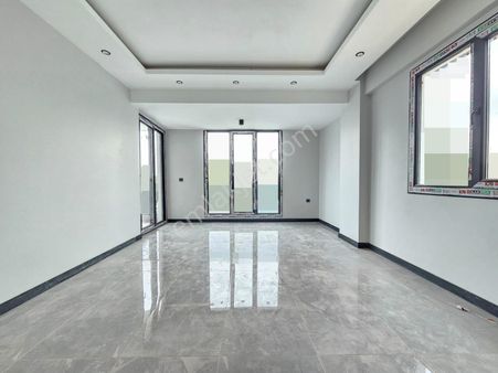 Denizli Şemikler De 3+1 150 M2 Ebeveyn Banyolu Satılık Fırsat Daire