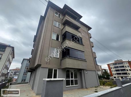 Tekirdağ S.paşa Altınova Mahallesinde Fırsat 2+1 Satılık Daire