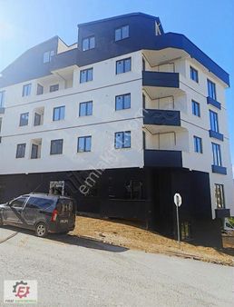 Çayırova İnönü'de 2+1 Arakat Daire