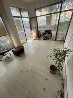 E-5 Cepheli Tabela Değeri Olan Acil Satılık İskanlı Dükkan