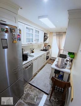 Bahçelievler Hurmalı Sokakta 3+1 Lüks Asansörlü Satılık Daire