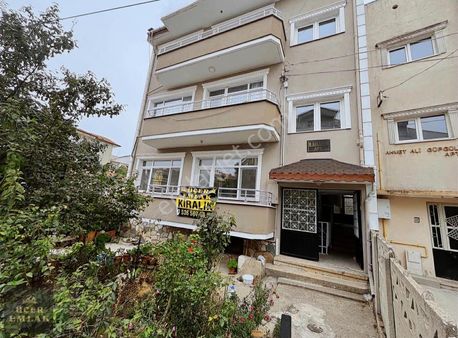 Üçer Emlak'tan Babaeski Hamidiye Mahallesinde 2+1 Kiralık Daire