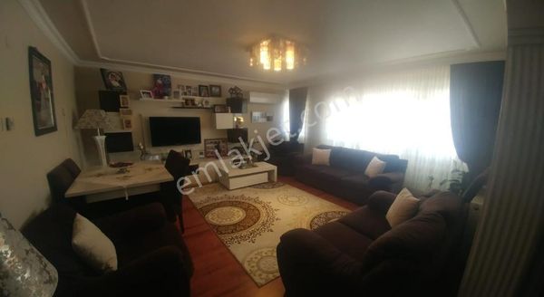 Sevgi Mahallesinde Satılık Ferah Daire