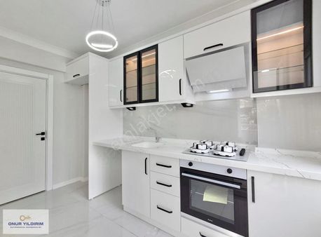 ▀onur Yıldırım'dan Müstakil Tadında Çift Balkonlu Ön Cephe 2+1▄