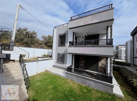 Arya'dan Narlı'da Kazdağları Manzaralı 3+1 Villa